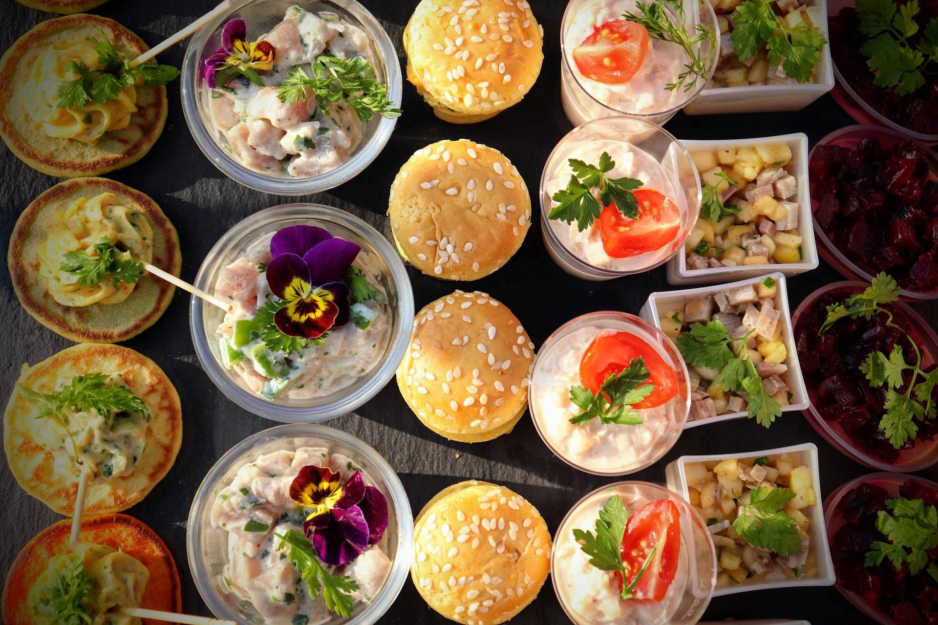 Le Panier de Nicolas livre en entreprise des paniers de fruits et légumes locaux et bio, sur Le Havre et Sainte-Adresse.