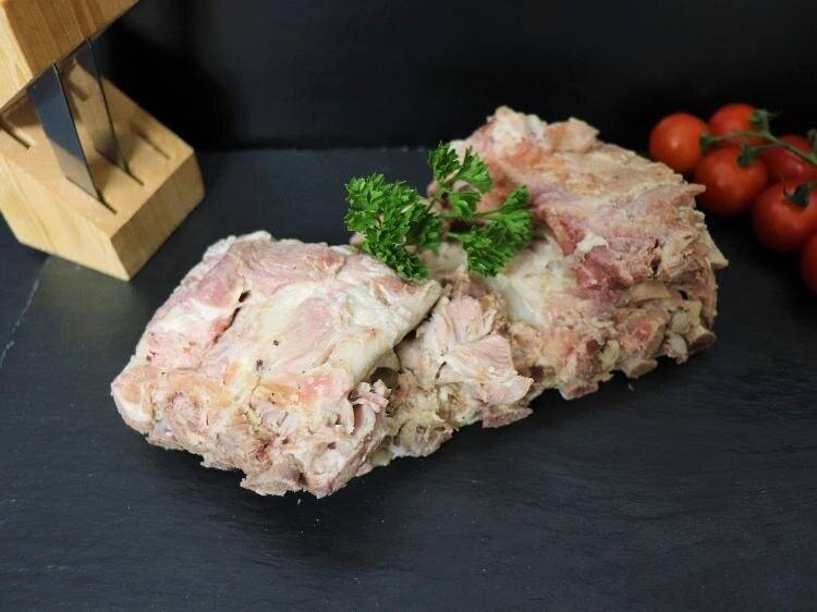 Epicerie locale proposant des os à rillettes de Normandie  