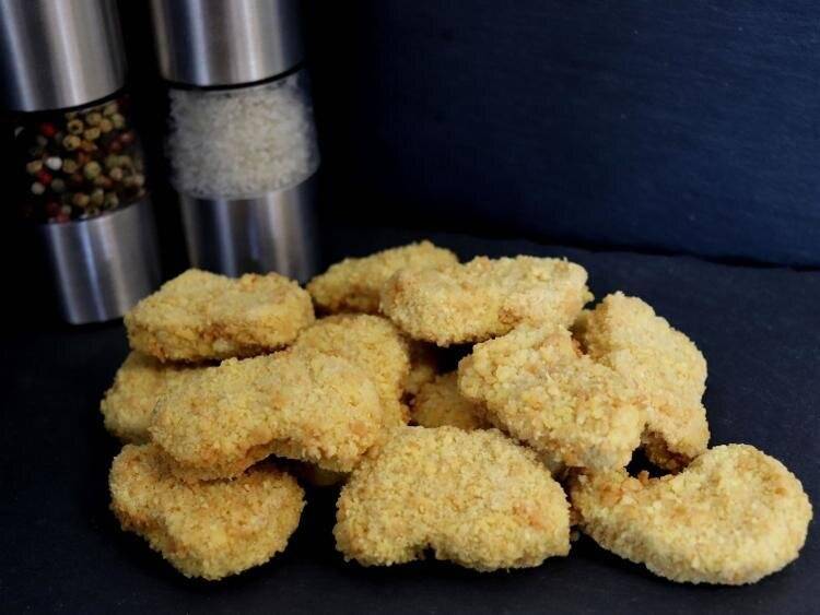 Epicerie locale proposant des nuggets de poulet fermier de Normandie