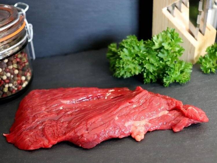 Epicerie locale proposant de la bavette d'Aloyau locale 