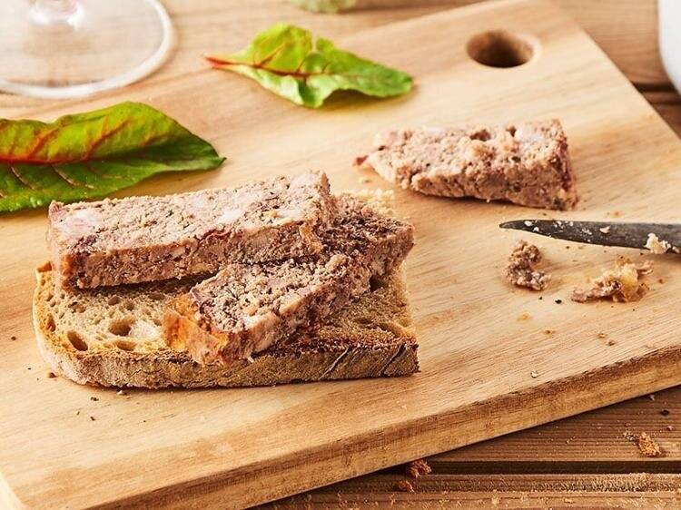 Epicerie locale proposant des terrines artisanales 