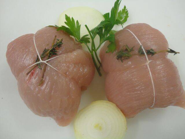 Epicerie locale proposant des paupiettes forestière de dinde fermière et locale de Normandie